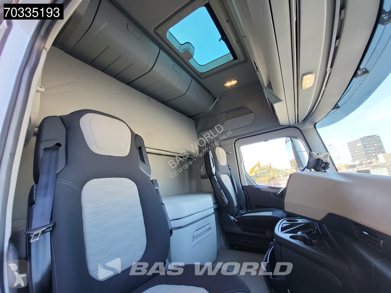 Тягач Ford F-Max 500 4X2 NL-Truck 2x Tanks Navi...