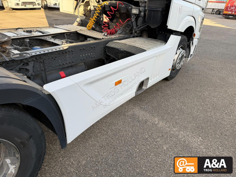 Traktor Mercedes ACTROS 1845