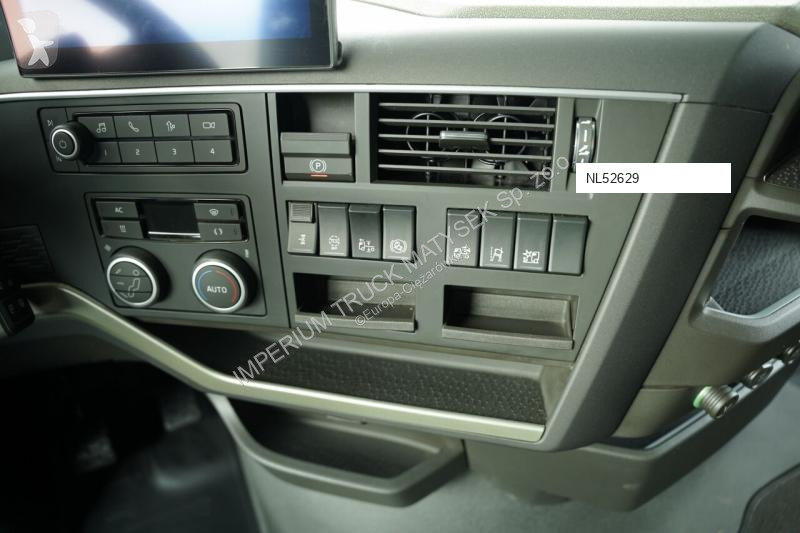 Влекач Volvo FH 500 / XXL / RETARDER / LOWDECK...