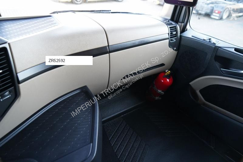 Влекач Mercedes ACTROS 18 48 / MP5 / GIGA SPACE...