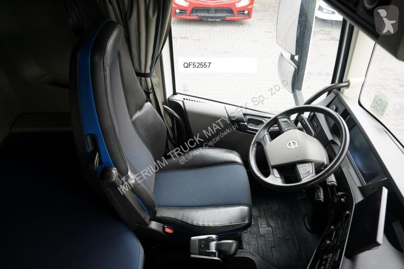 Влекач Volvo FH 460