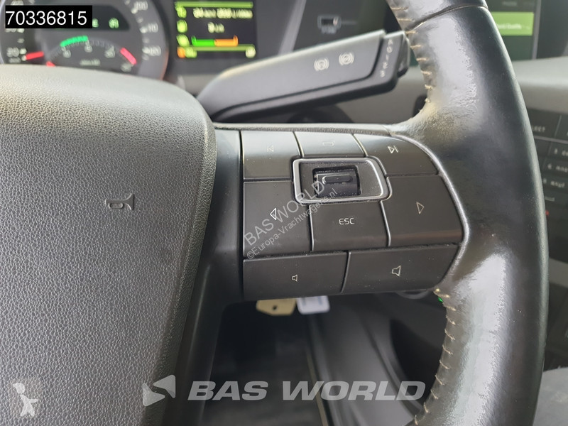 Volvo 750 6X2 Retarder Full-Air 2x Tanks...