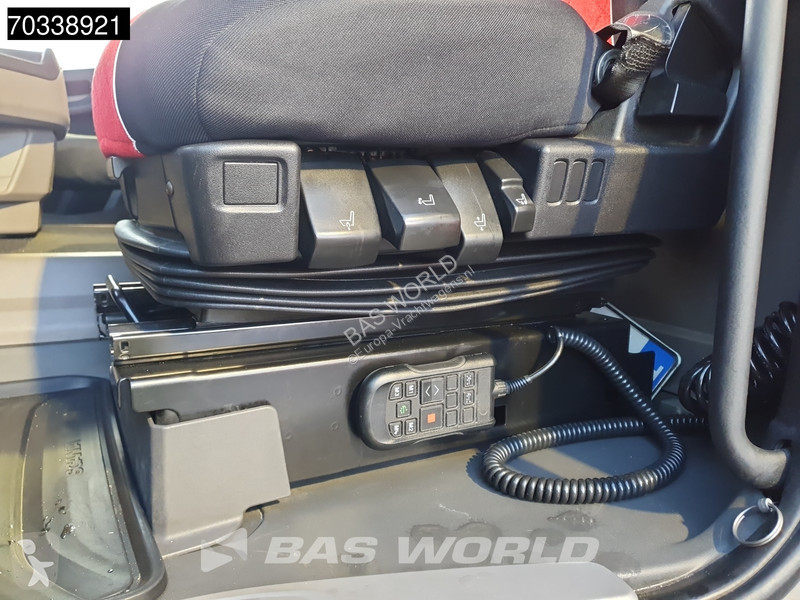 Scania 4X2 Retarder 2x Tanks APK ACC tractor unit