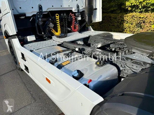 Nyergesvontató Mercedes 5/1848 GigaSpace/ Voll...