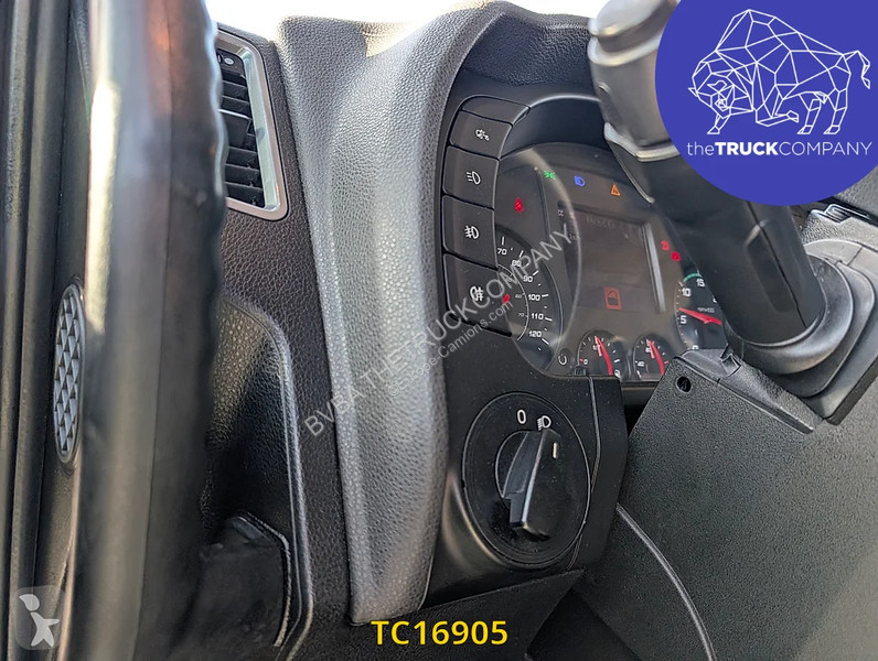 Iveco 400 tractor unit