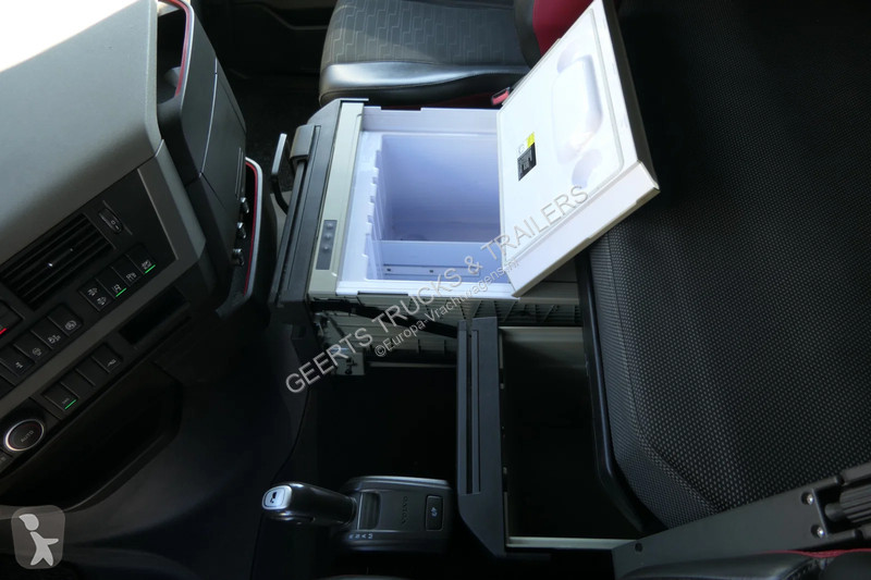 Traktor Volvo 500 | I-PARK-COOL | 2 Tanks |...