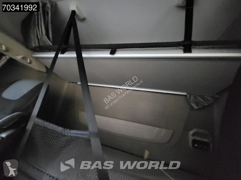 DAF 530 4X2 Retarder 2xTanks Standklima ACC...