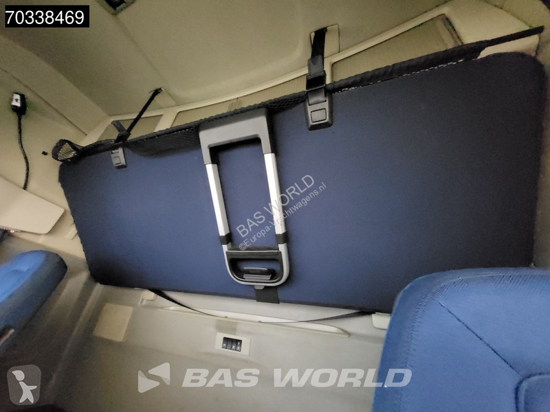 Tahač Volvo 500 4X2 XL 2x Tanks I-ParkCool ACC