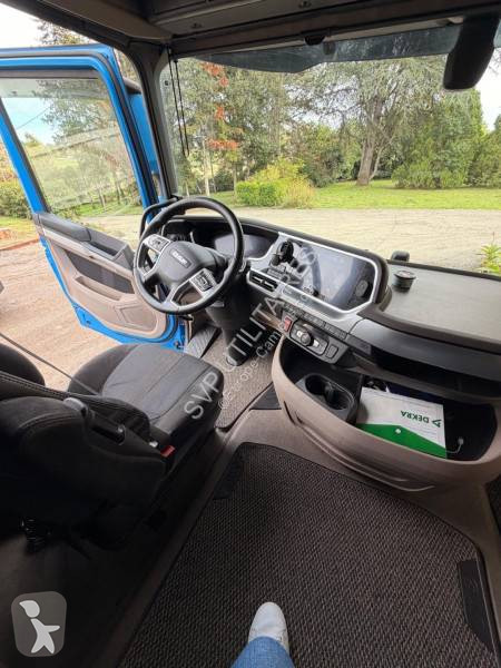 Tratores DAF 530