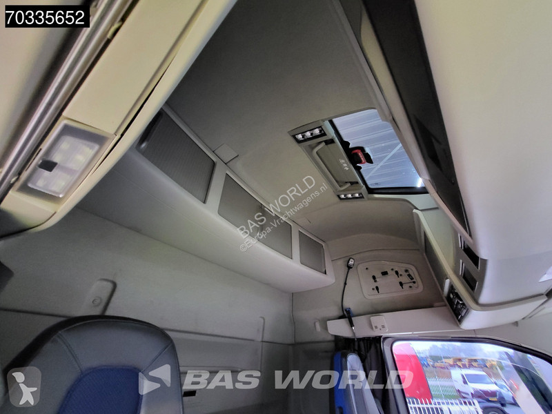 Cabeza tractora Volvo 500  4X2 XL Retarder 2x...