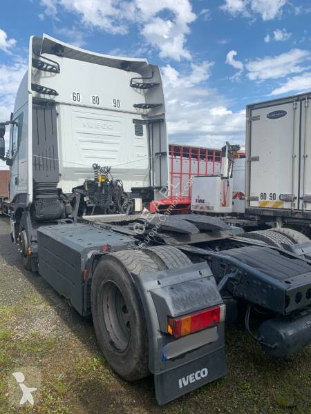 Traktor Iveco