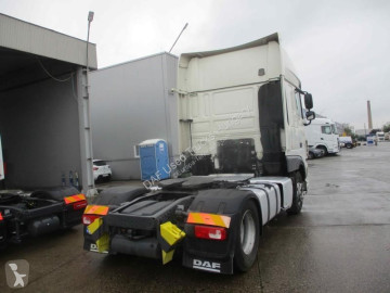 Cabeza tractora DAF