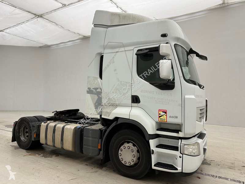 Traktor Renault 460 DXi