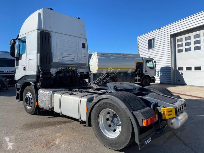 جرار Iveco AS 440 S 46 TP