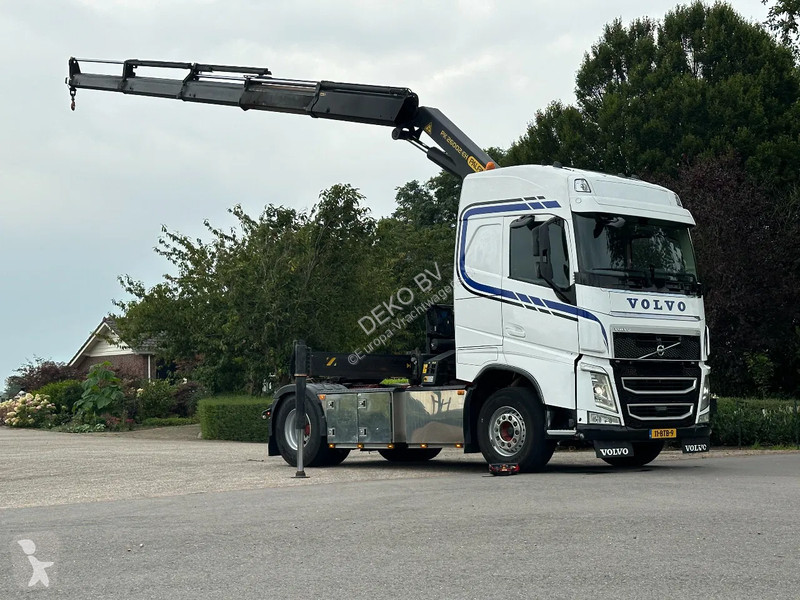Traktor Volvo FH...
