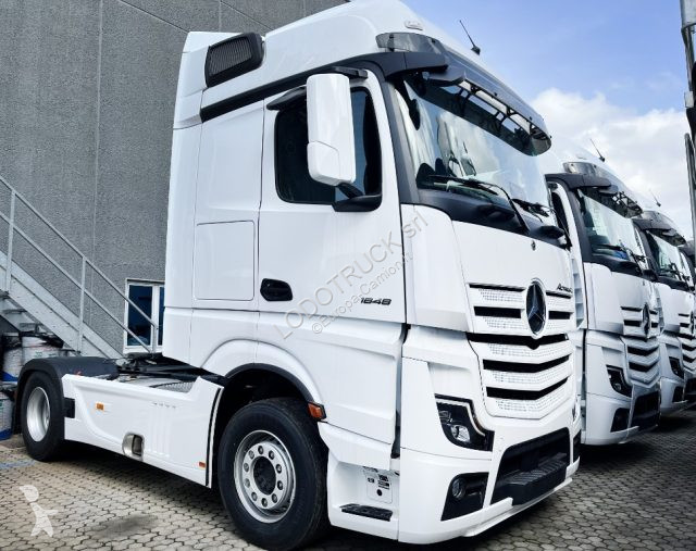 Tahač Mercedes ACTROS