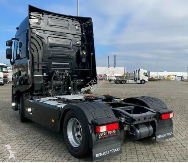 Tractor Renault T440 Sleeper cab | Leasing from...