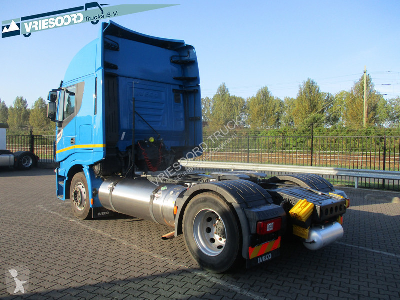 Traktor Iveco 460 NP/ LNG