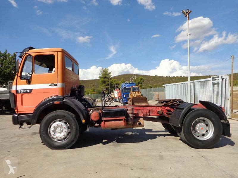 Tahač Mercedes NG Mercedes Benz K 4X2