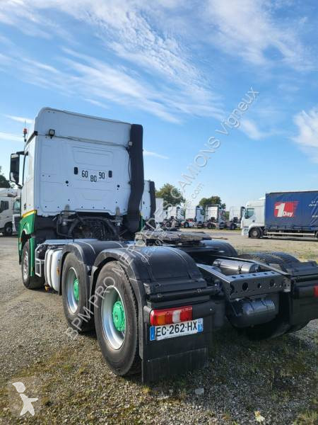 Traktor Mercedes