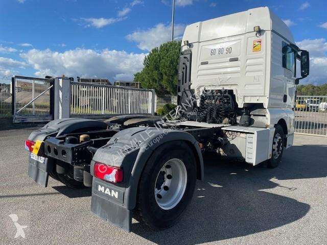 Tracteur MAN 18.500