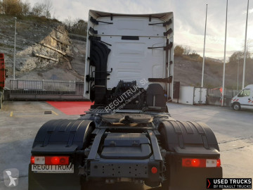 Trattore Stradale Renault