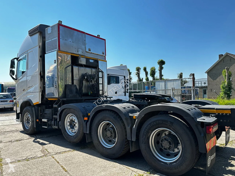 Tahač Volvo 16750 8X4 Tractor-unit Push-pull...