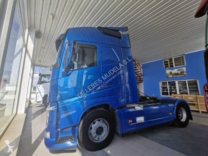 Tahač Volvo