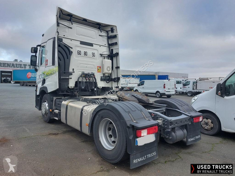 جرار Renault