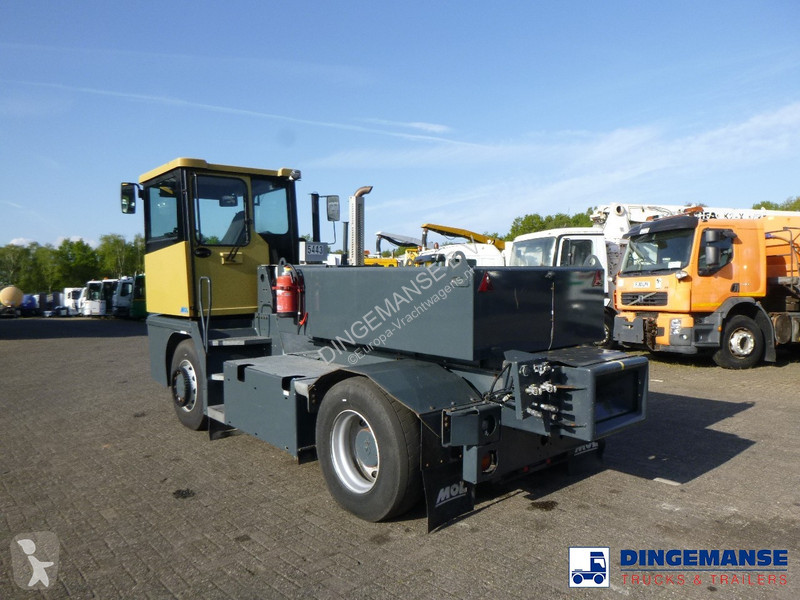 Traktor MOL RM 255 4X4 terminal drawbar tractor...