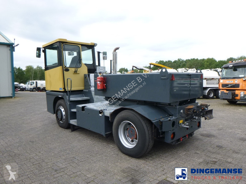 Traktor MOL RM 255 4X4 terminal drawbar tractor...