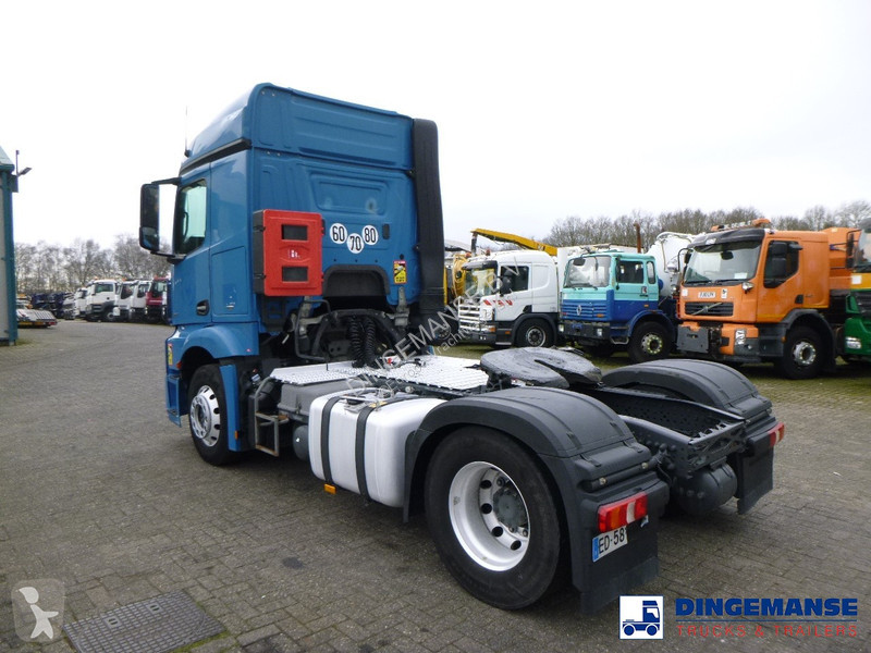 Tahač Mercedes 1843 4x2 Euro 6 + PTO + ADR
