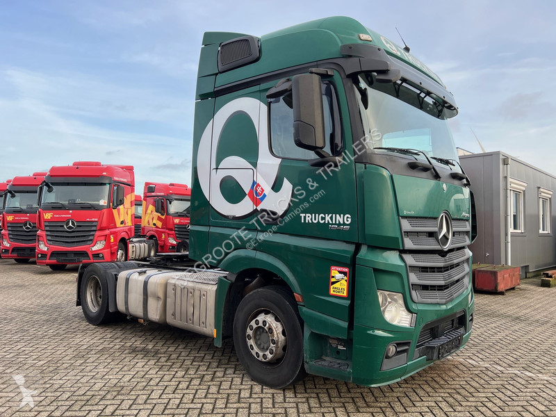 Traktor Mercedes 1845 BigSpace