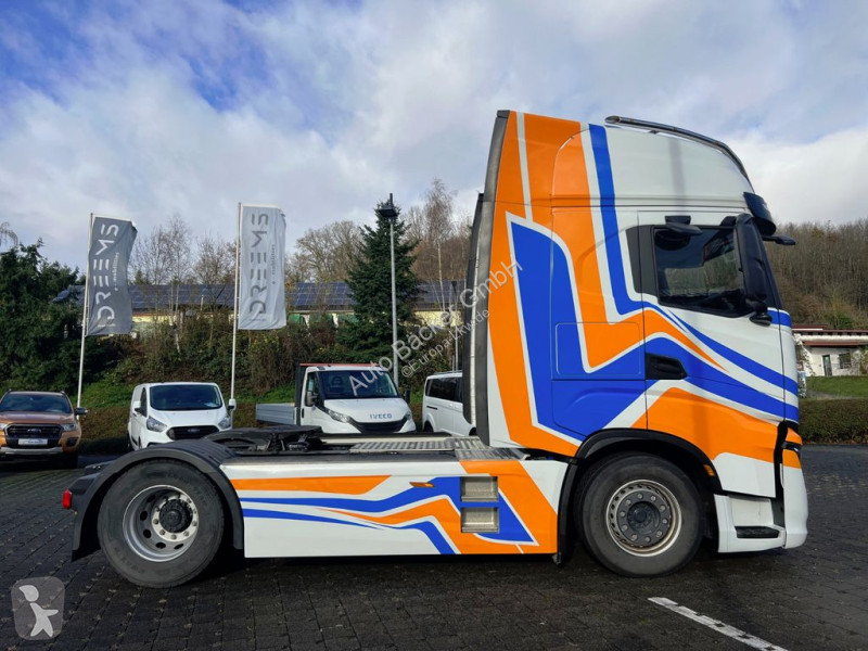 Tahač Iveco AS 440S48 / P S-Way