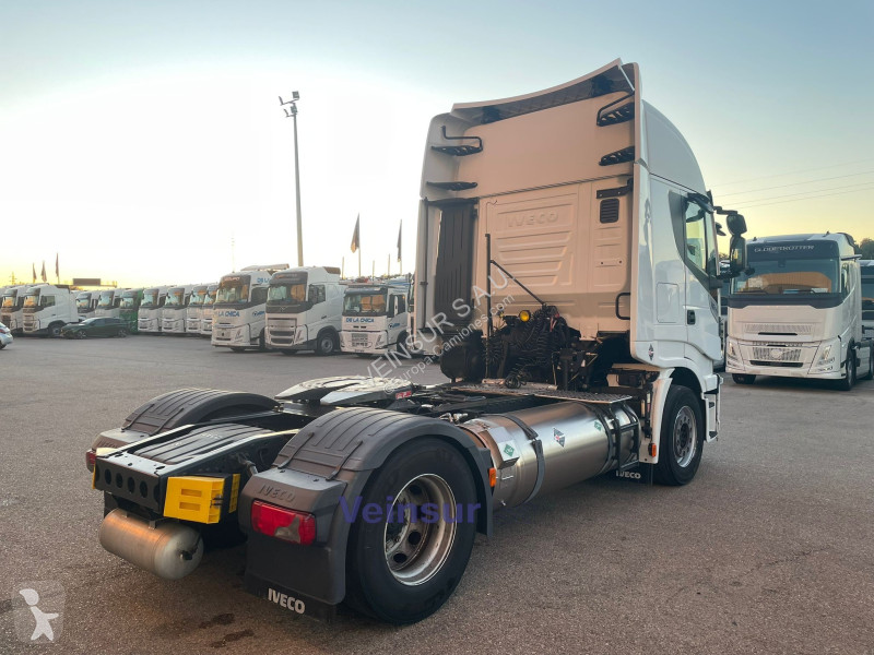 Tractor Iveco AT440S45T/P
