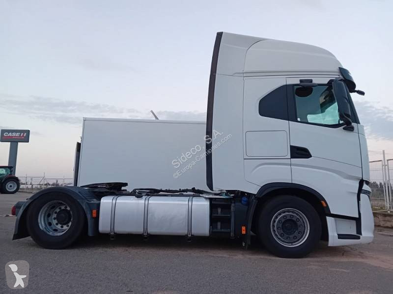 Cabeza tractora Iveco