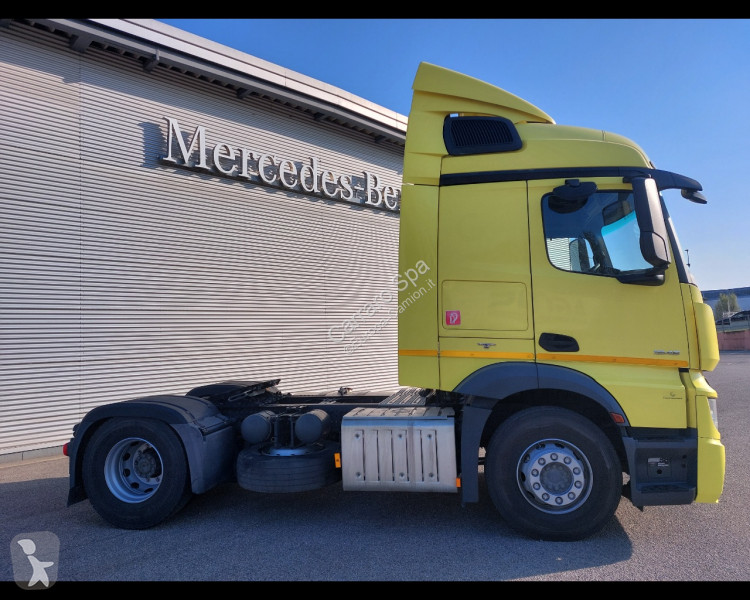 جرار Mercedes IV 18 2012