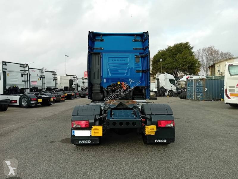 Cabeza tractora Iveco