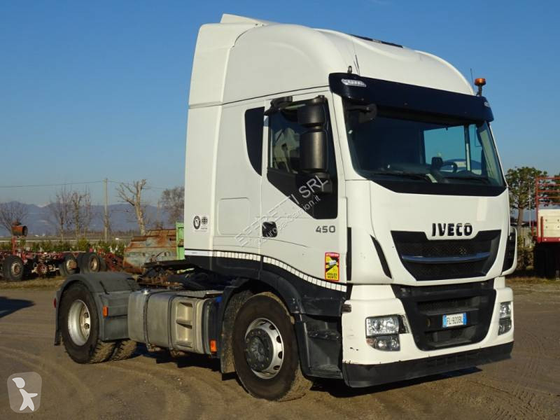 Traktor Iveco