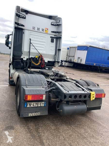 Traktor Iveco