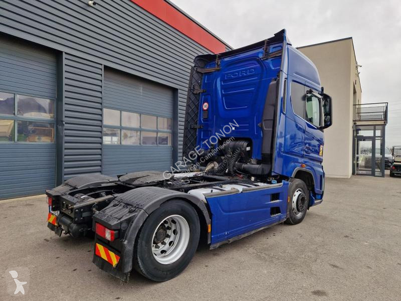 Tracteur Ford F-MAX 500