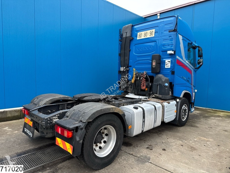 Tractor Volvo 500 EURO 6, Hydraulic
