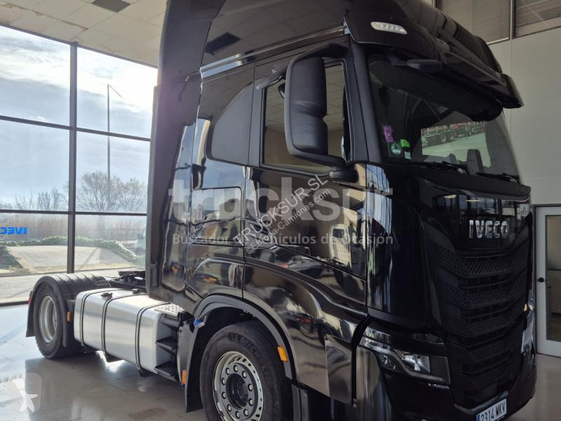 Traktor Iveco S-WAY AS440S46T/P