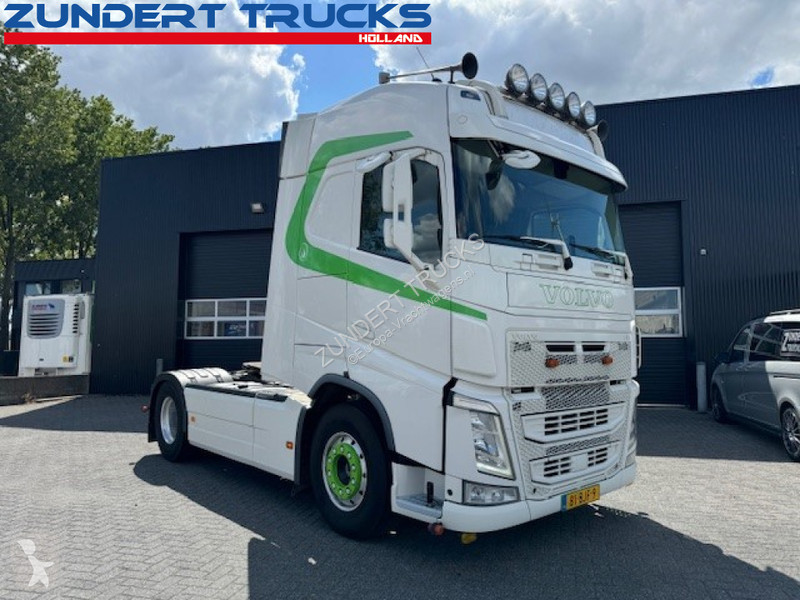 Traktor Volvo 500 GLOBETROTTER