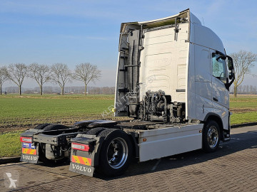 Tracteur Volvo 460 FH ALCOA'S I-SEE ACC