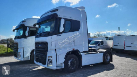 Traktor Ford Trucks ny