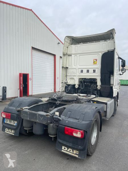 Traktor DAF 460