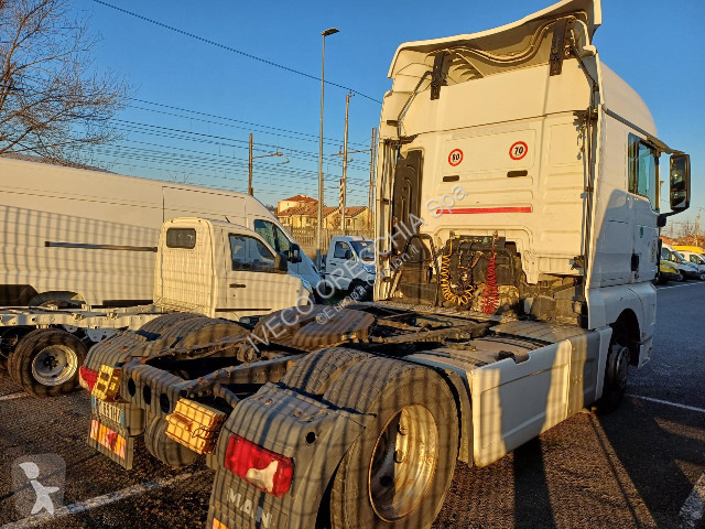 Traktor MAN 18.480
