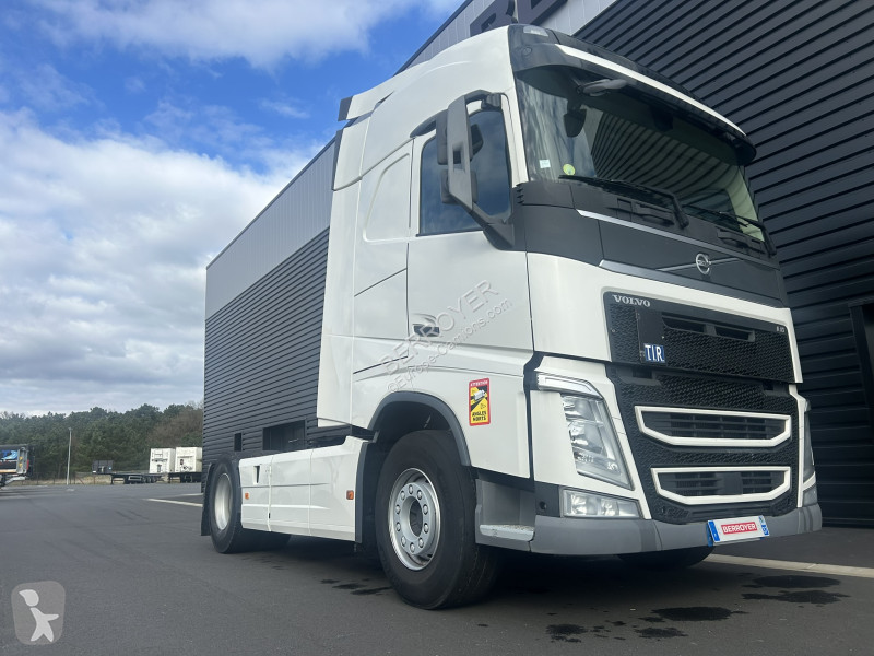 Traktor Volvo
