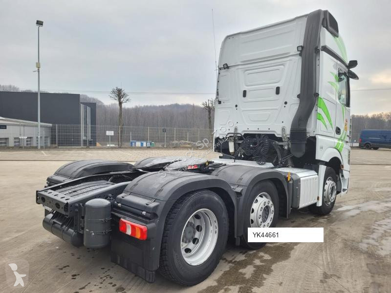 Trekker Mercedes ACTROS 2558